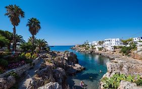 Avlemonas Bay Sea Houses